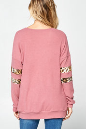 Women's Casual V Neck Long Sleeve Animal Print Tunic Top