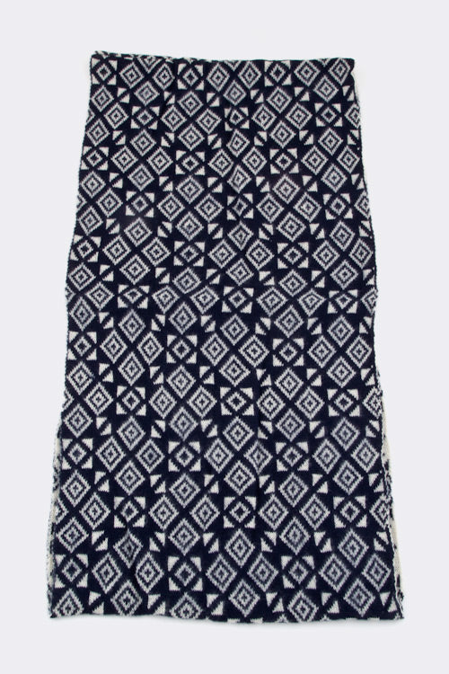 Women's Geo Pattern Acrylic Infinity Scarf