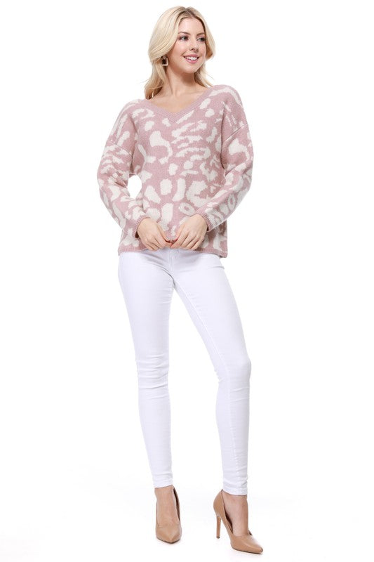 Women's Loose Fit Leopard Jacquard Pullover Sweater