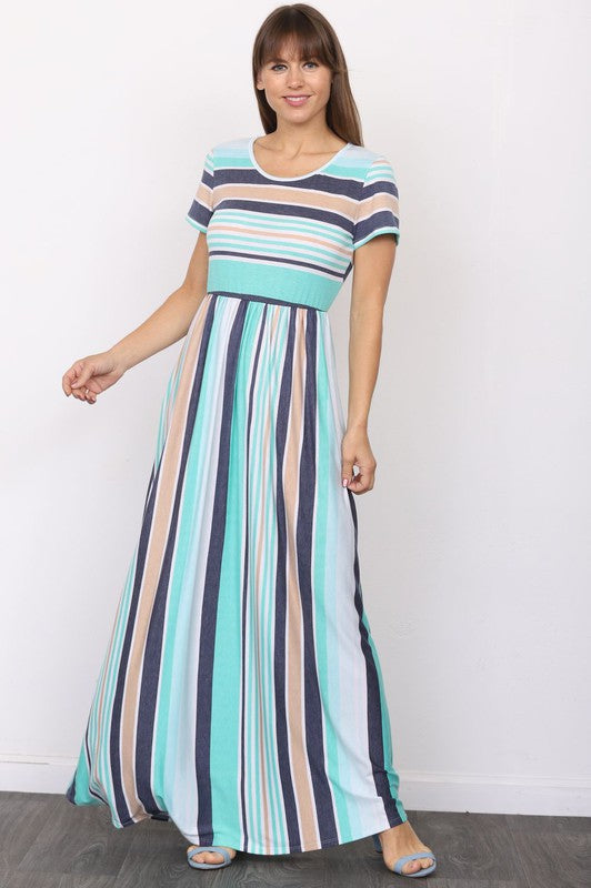 Women's Plus Size Short Sleeve Stripe Maxi Dress