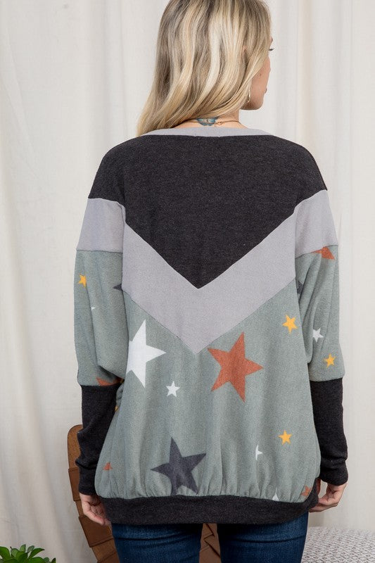 Women's Oversized V Neck Star Print Pullover Top