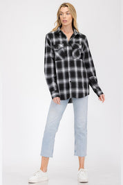 Men's Regular Fit Checkerboard Flannel Long Sleeve Shirt