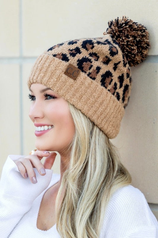 Women's Leopard Print Knitted Pom Beanie