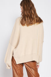 OVER FITTED LONG SLEEVE SWEATER TOP