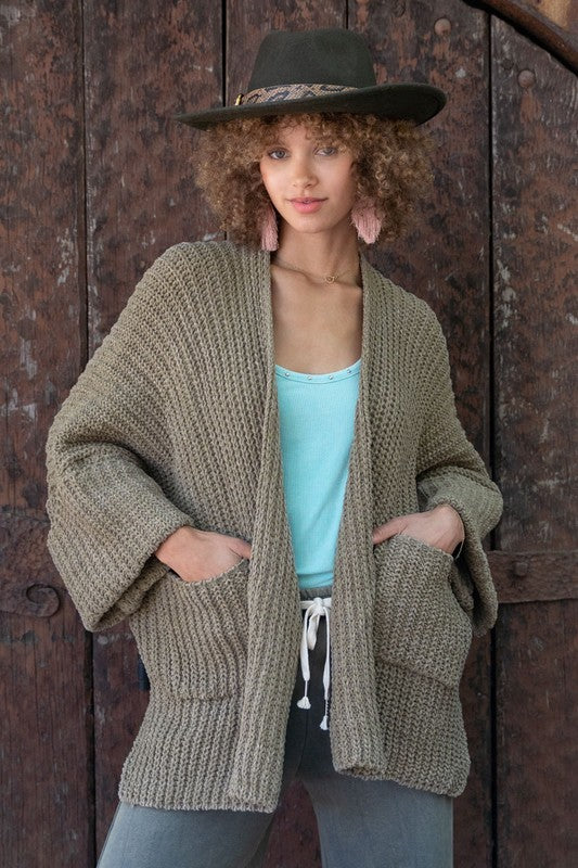 Women's Oversized Long Sleeve Pocket Cardigan