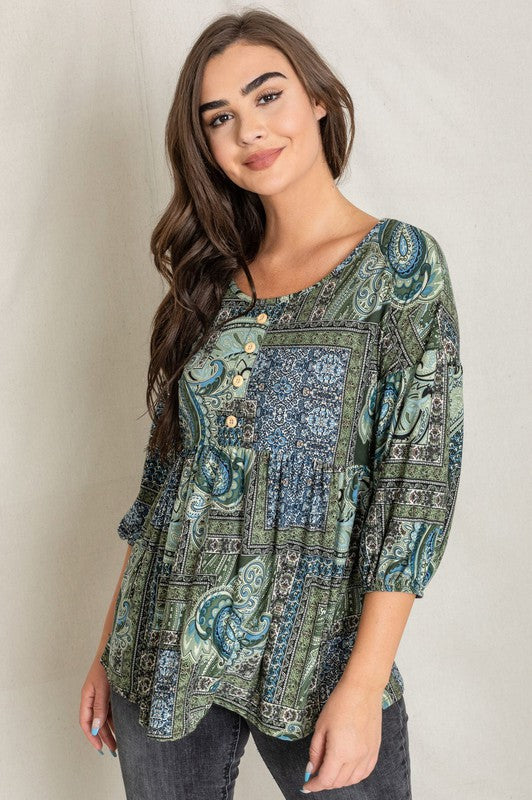 Women's Plus Button Accent Paisley Top