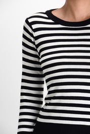 Women's Striped Long Sleeve Pullover Sweater