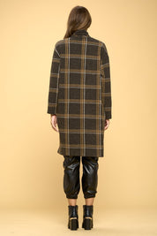 Women's Oversized Plaid Coat with Buttons and Pockets