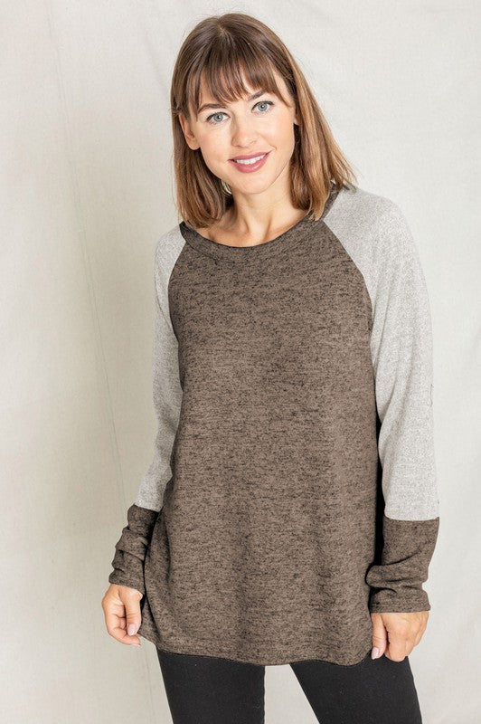 Women's Two Tone Solid Raglan Tunic