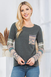 Women's Casual Textured Sweater with Front Pocket