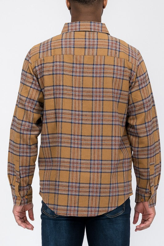 Men's Regular Fit Long Sleeve Plaid Flannel Shirt