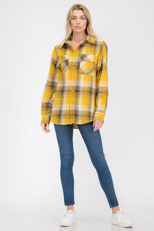 Women's Oversized Checker Plaid Flannel Long Sleeve Shirt