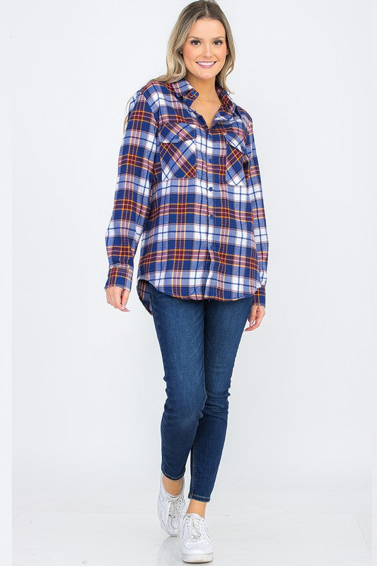 Women's Oversized Plaid Flannel Long Sleeve Shirt