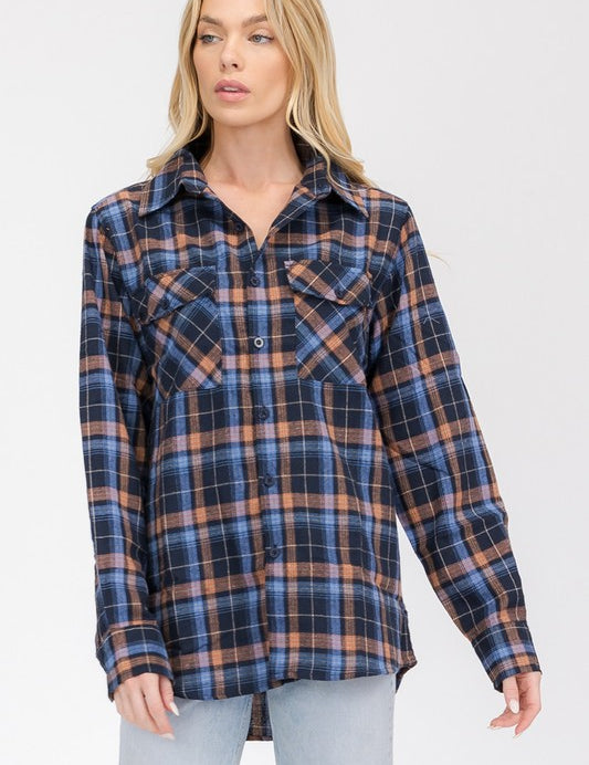 Women's Oversized Plaid Flannel Long Sleeve Shirt