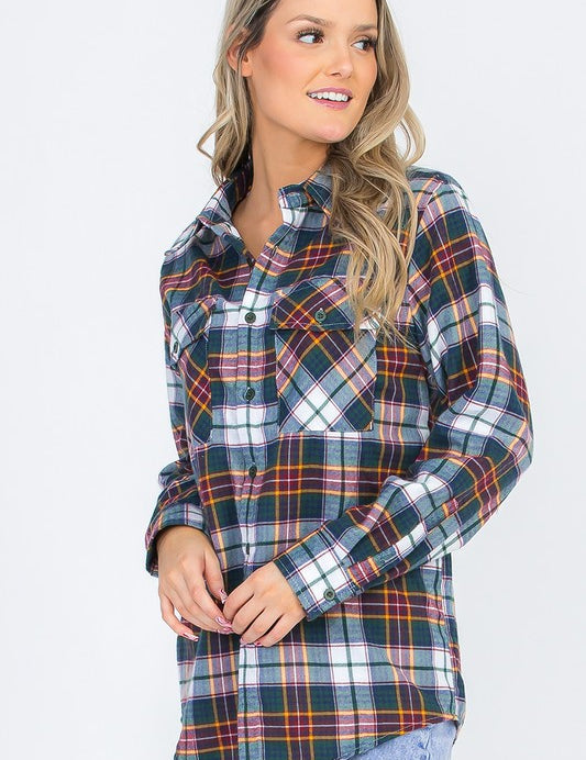 Women's Oversized Plaid Flannel Long Sleeve Shirt