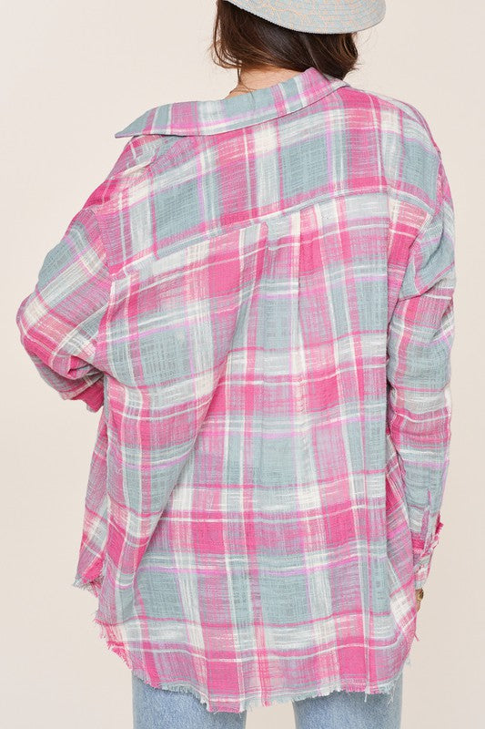 Women's Relaxed Fit Button Down Plaid Shirt