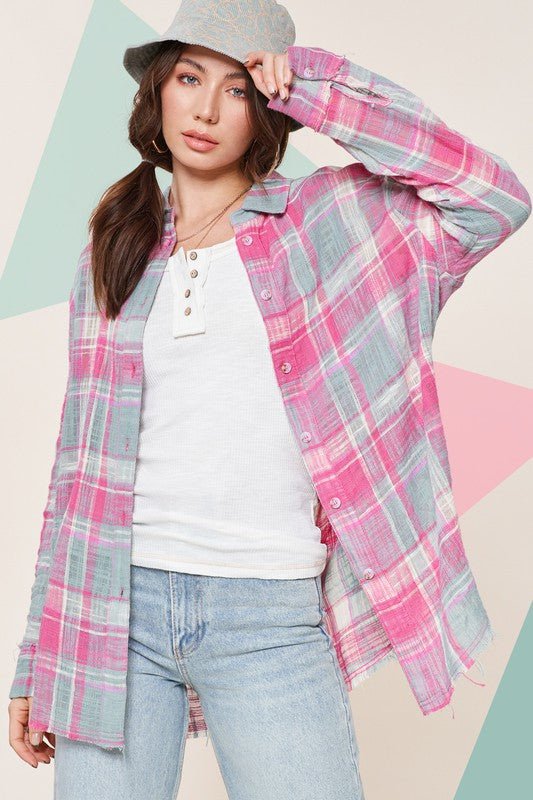 Women's Relaxed Fit Plaid Button Down Shirt