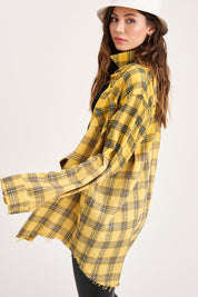 Women's Oversized Plaid Long Sleeve Button-Up Shirt