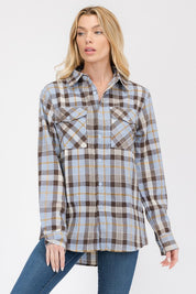 Women's Oversized Plaid Flannel Shirt with Dual Pockets