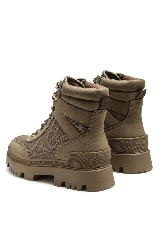 Women's Cushioned Lace-Up Ankle Tramper Boots