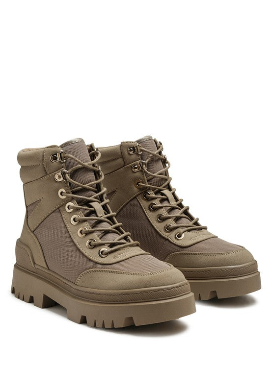 Women's Cushioned Lace-Up Ankle Tramper Boots