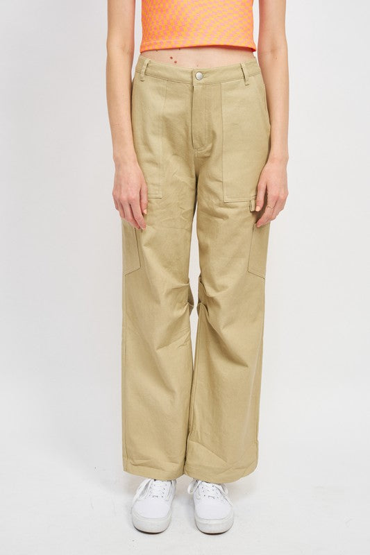 Women's High Rise Cargo Pants for Effortless Style