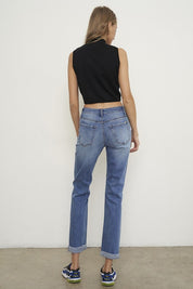 Women's Mid Rise Distressed Slim Boyfriend Jeans