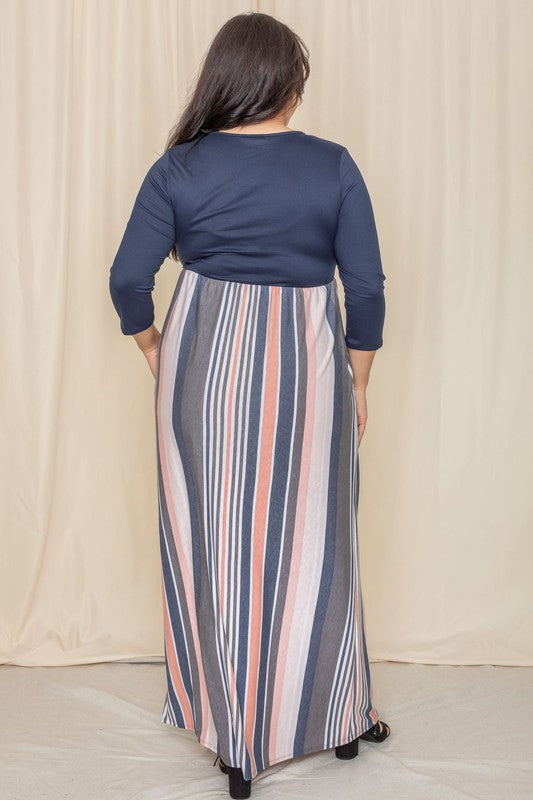 Women's Plus Stripe Quarter Sleeve Maxi Dress