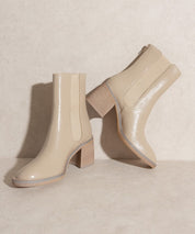 Women's Chelsea Heel Boots in Rustic Neutral Tones