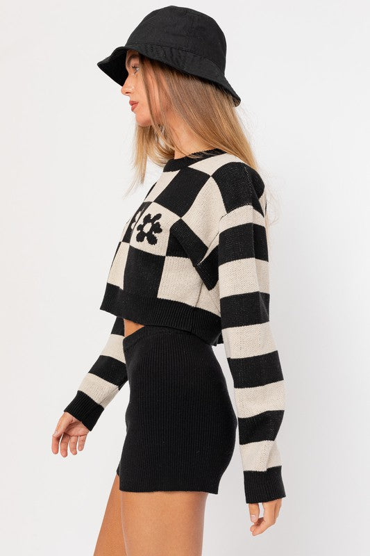 Women's Cozy Long Sleeve Cropped Checker Sweater