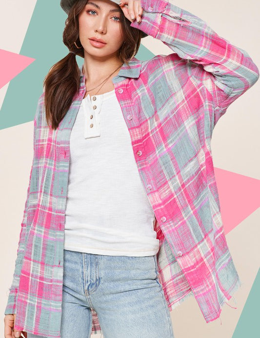 Women's Relaxed Fit Button Down Plaid Shirt