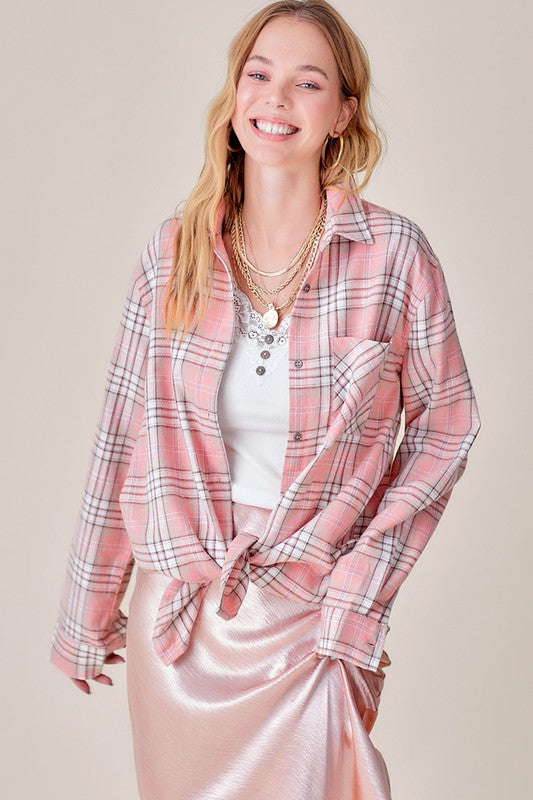 Women's Plaid Flannel Shirt