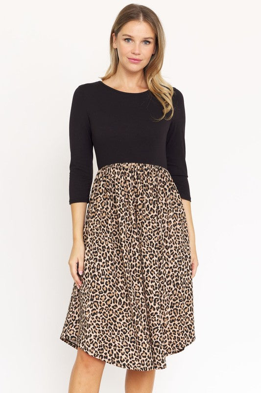 Women's Quarter Sleeve Leopard Print Midi Dress