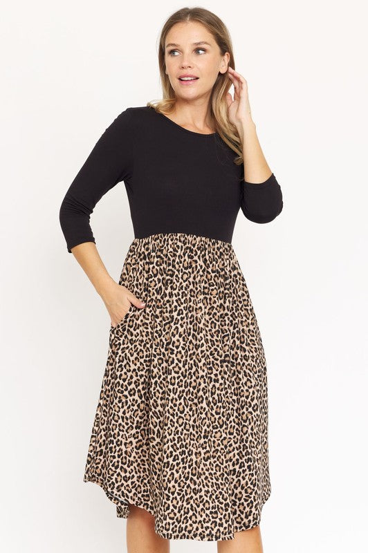 Women's Quarter Sleeve Leopard Midi Dress