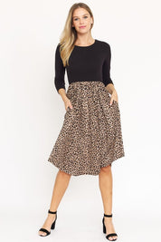 Women's Quarter Sleeve Leopard Print Midi Dress