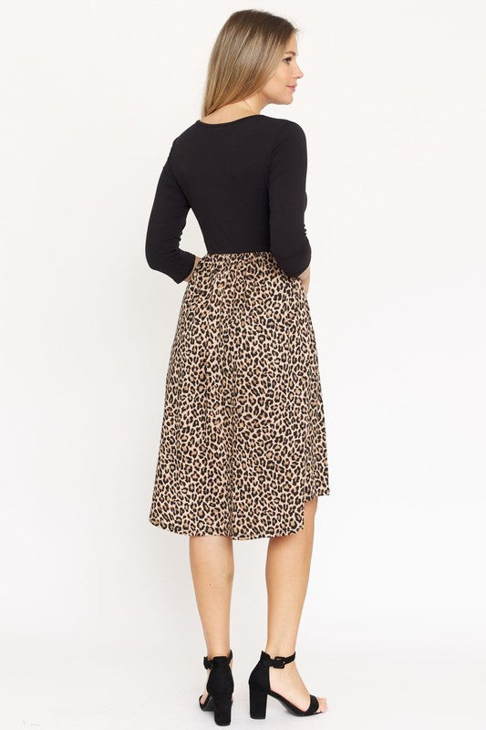 Women's Quarter Sleeve Leopard Print Midi Dress