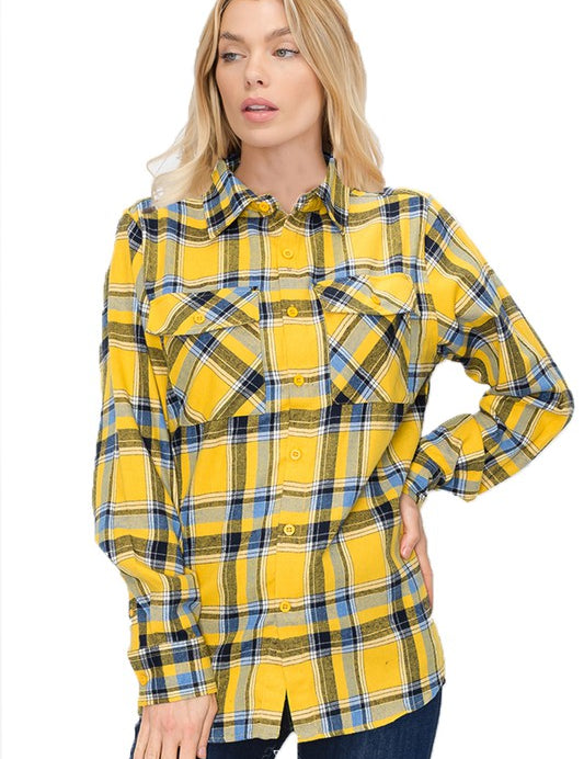 Women's Oversized Plaid Flannel Long Sleeve Shirt