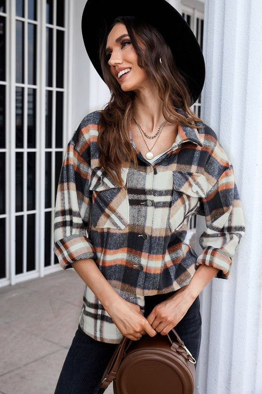 Women's Geometric Plaid Print Pocketed Shirt