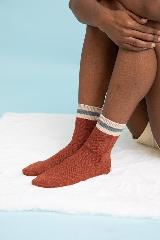 Unisex Color Block Regular Fit Casual Socks