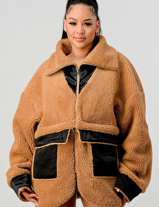 ATHINA OVERSIZED SHERPA WITH CONTRAST JACKET