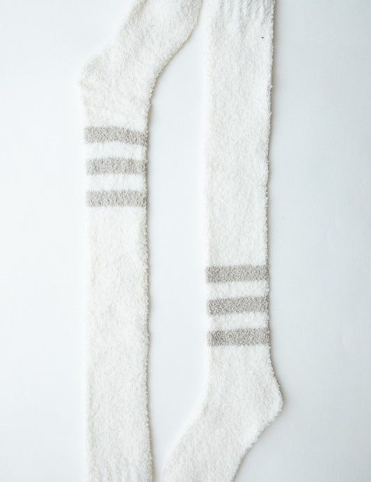 Women's Cozy Knee-High Striped Boucle Socks