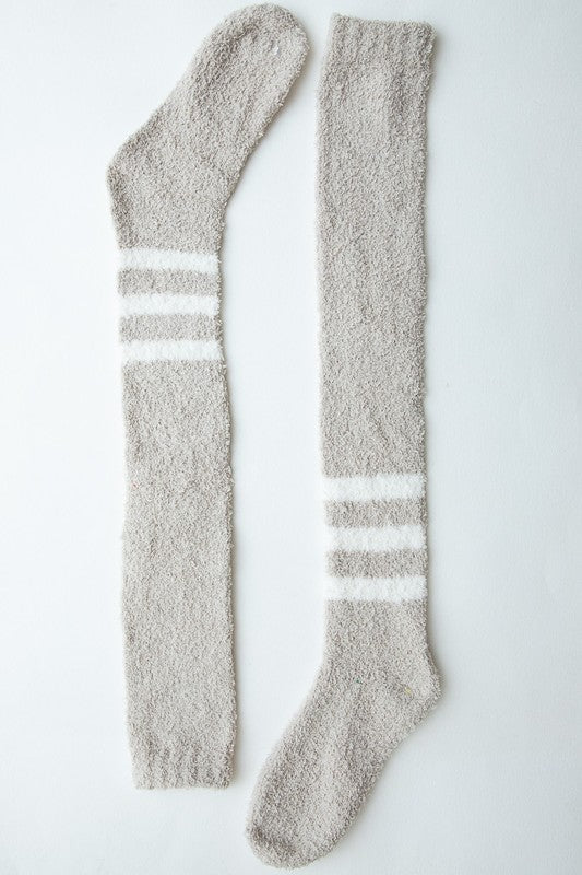 Women's Cozy Knee-High Striped Boucle Socks