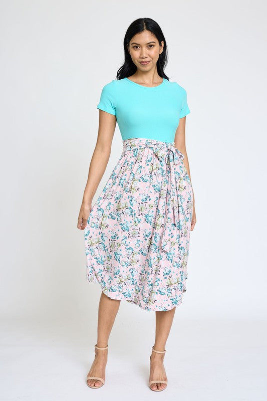 Women's Short Sleeve Floral Midi Dress