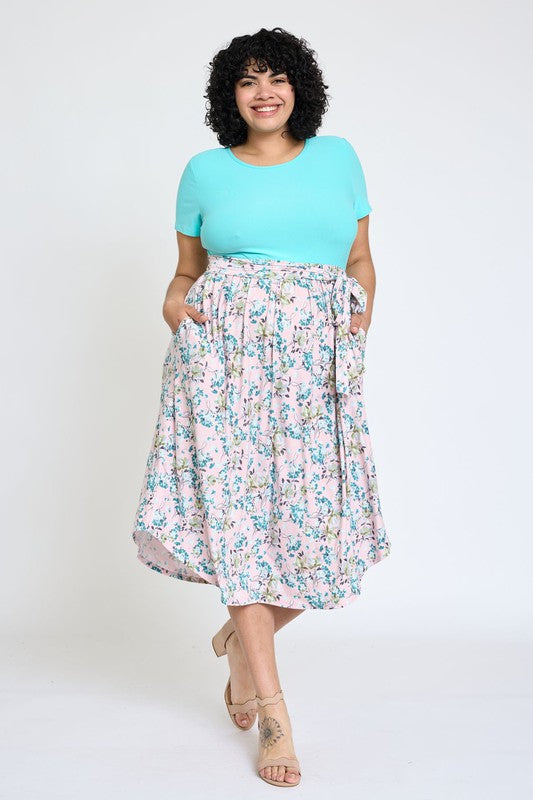 Women's Plus Floral Short Sleeve Midi Dress