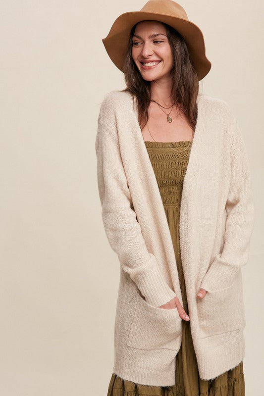 Women's Long Knit Cardigan with Two Pockets