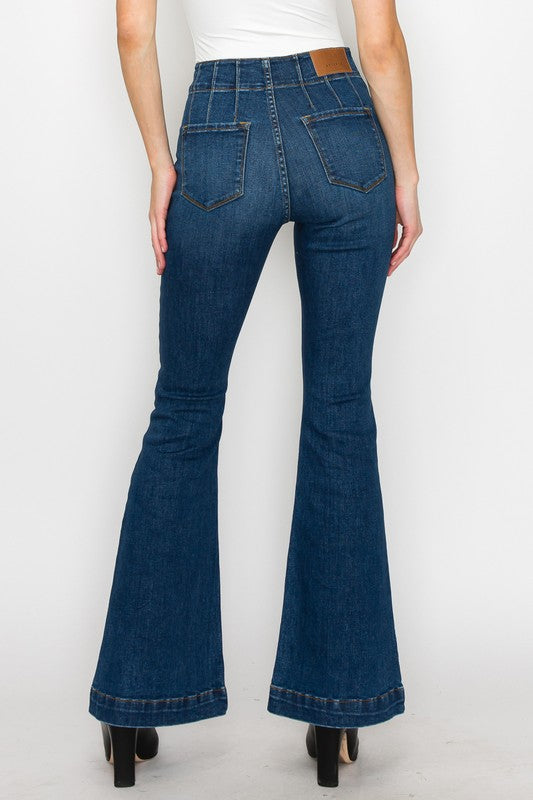 Women's High Rise Modern Flare Jeans