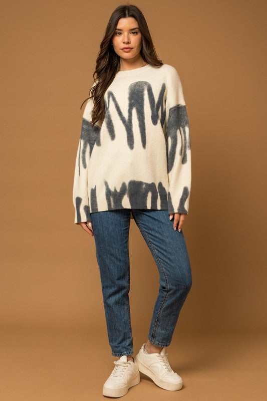 Women's Relaxed Fit Long Sleeve Spray Print Sweater