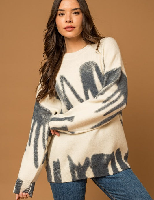 Women's Relaxed Fit Long Sleeve Spray Print Sweater