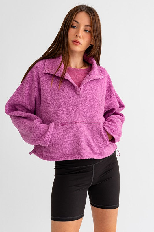 Women's Oversized Fleece Pullover Sweater with Pocket Detail