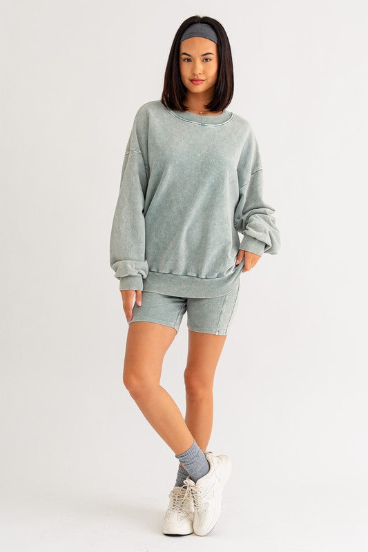 Women's Washed Oversized Pullover Sweatshirt